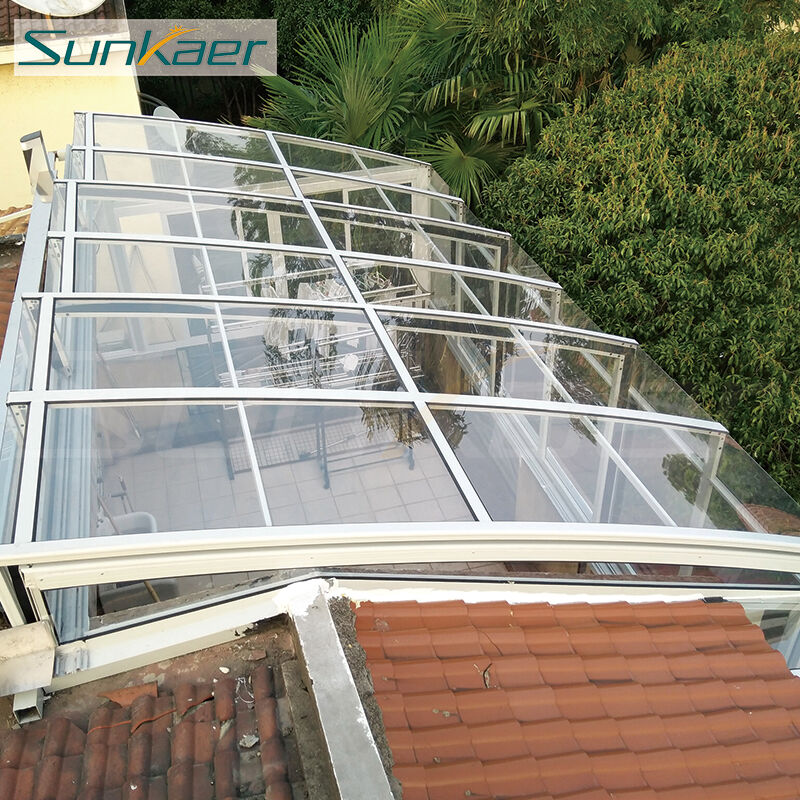 Want More Light & Space? 5 Reasons for a Polycarbonate Retractable Sunroom
